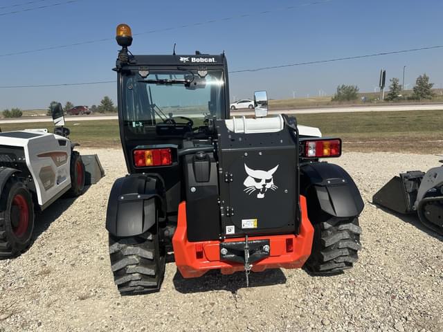 Image of Bobcat TL519 equipment image 1