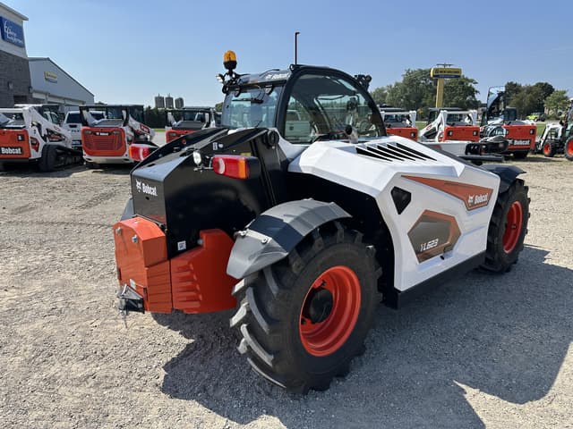 Image of Bobcat TL623 equipment image 4
