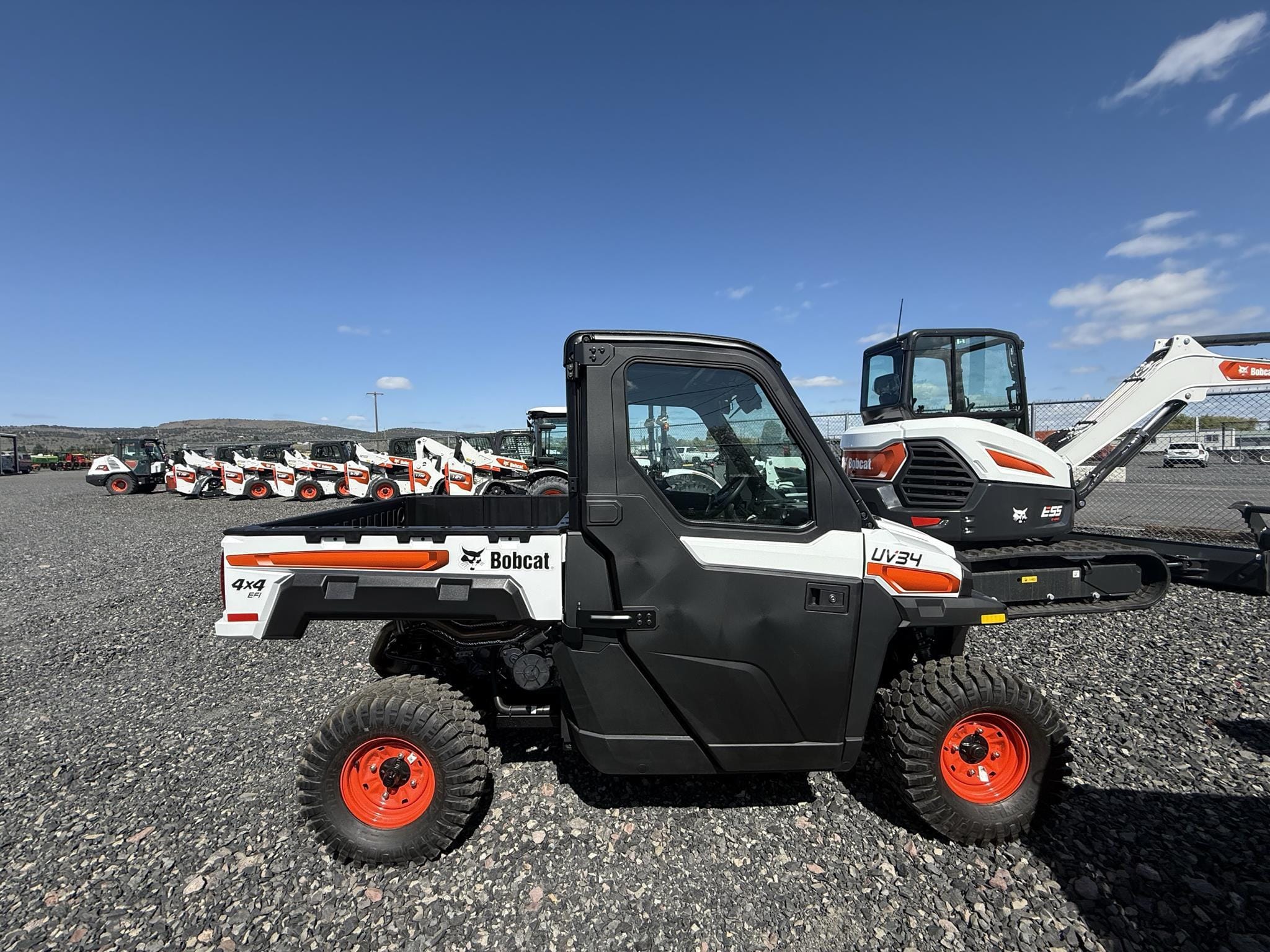 2025 Bobcat UV34 Equipment Image0