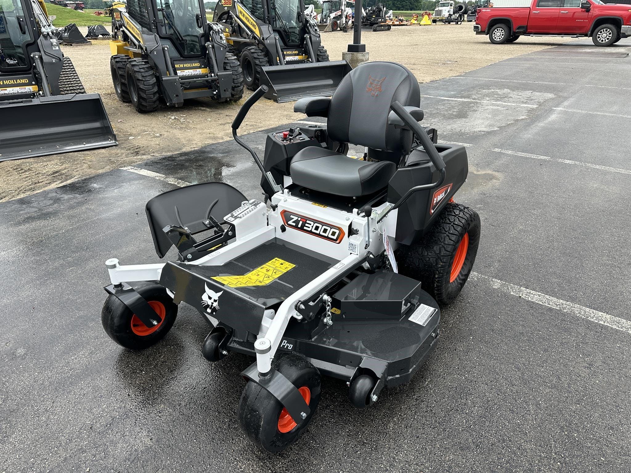 2025 Bobcat ZT3000 Equipment Image0