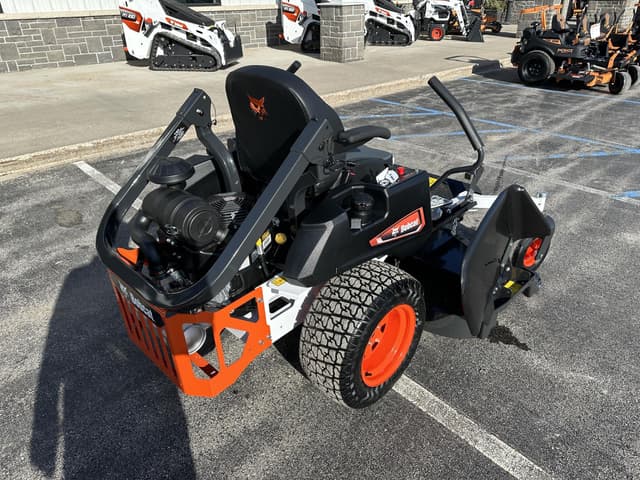 Image of Bobcat ZT3500 equipment image 4