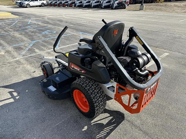 Image of Bobcat ZT3500 equipment image 2