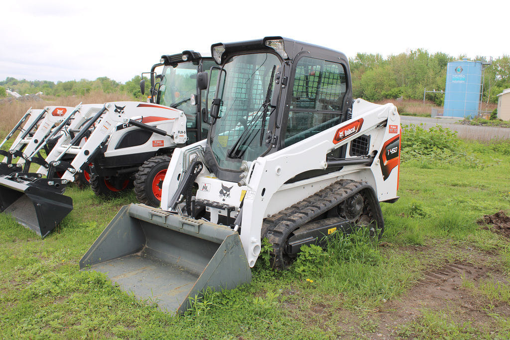 Main image Bobcat T450