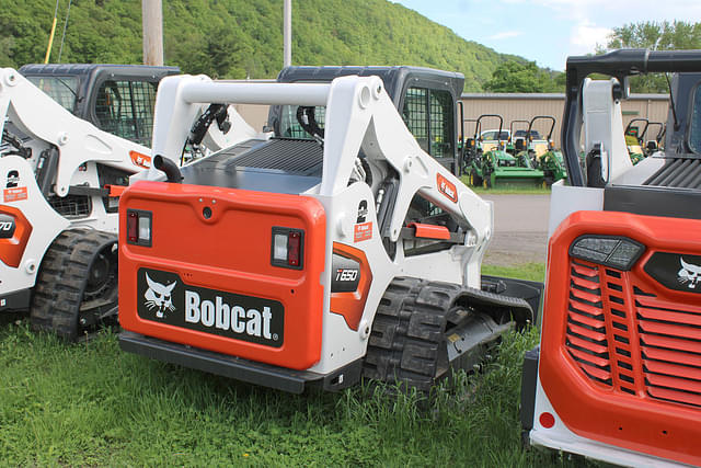 Image of Bobcat T650 equipment image 3