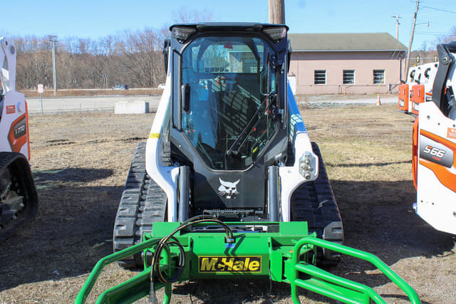 Image of Bobcat T66 equipment image 1