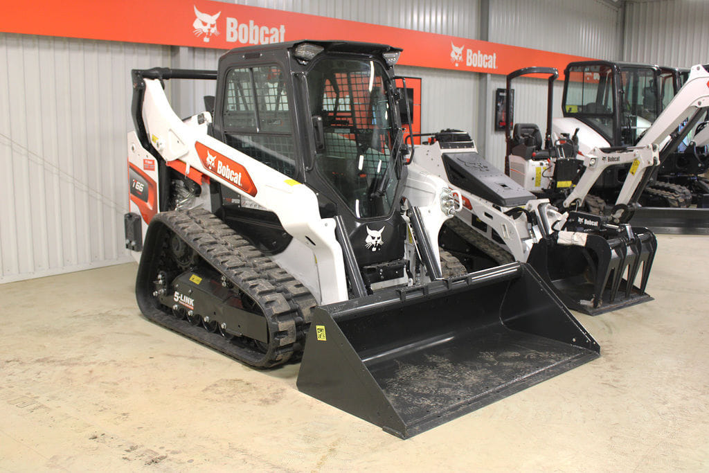 2025 Bobcat T66 Equipment Image0