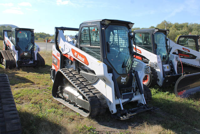 Image of Bobcat T66 equipment image 2