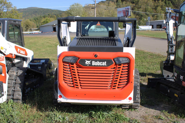 Image of Bobcat T66 equipment image 4