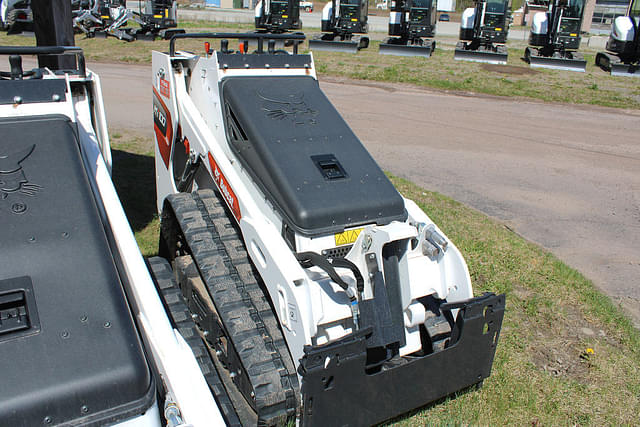 Image of Bobcat MT100 equipment image 2