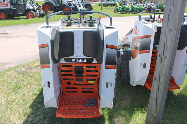 Image of Bobcat MT100 equipment image 3