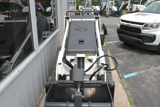 Image of Bobcat MT100 equipment image 3