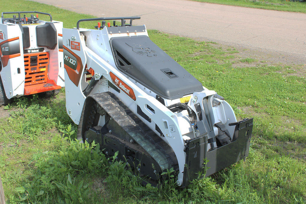 2025 Bobcat MT100 Equipment Image0