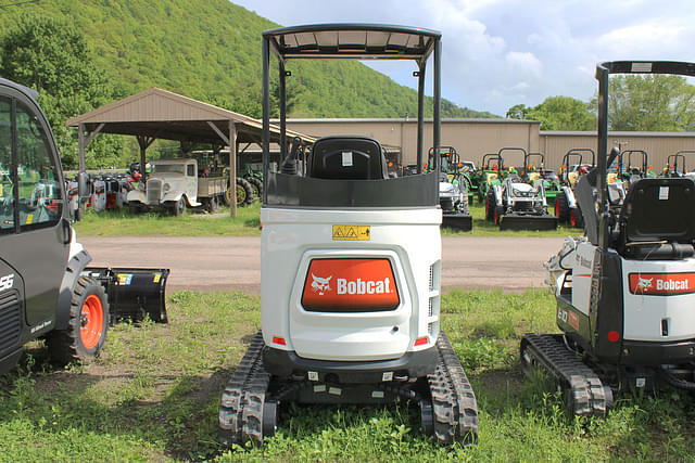 Image of Bobcat E20 equipment image 4