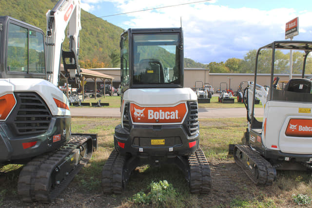 Image of Bobcat E26 equipment image 4