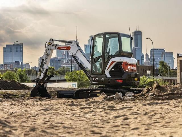 Image of Bobcat E40 equipment image 3