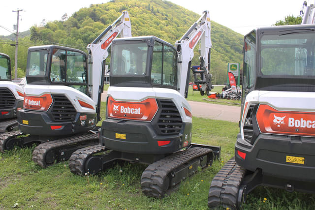 Image of Bobcat E40 equipment image 4