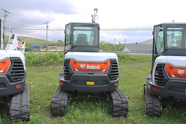 Image of Bobcat E55 equipment image 4