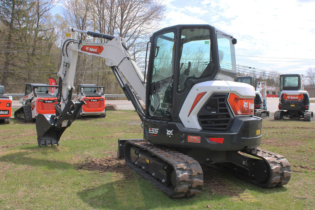 Main image Bobcat E55