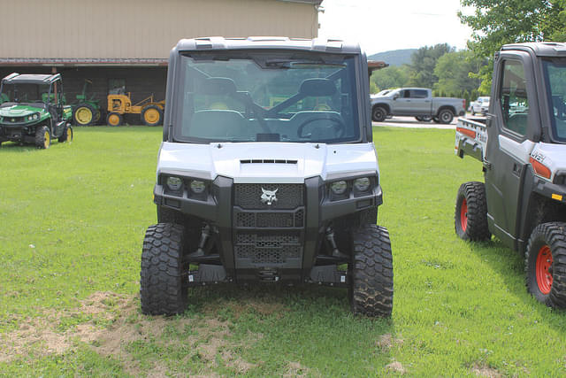 Image of Bobcat UV34 equipment image 2
