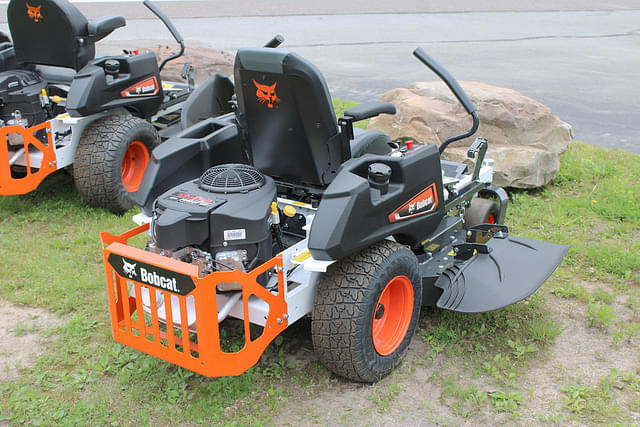 Image of Bobcat ZT2000 equipment image 3
