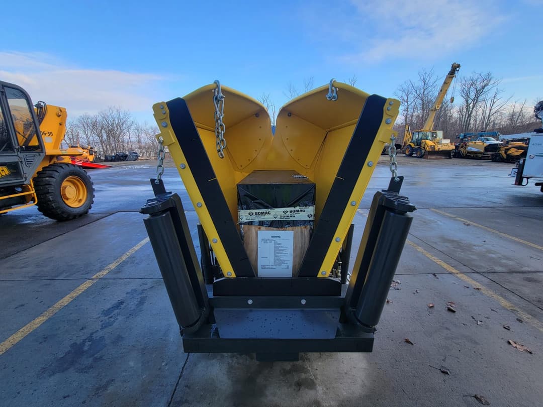 Image of Bomag BF200C-2 Image 1