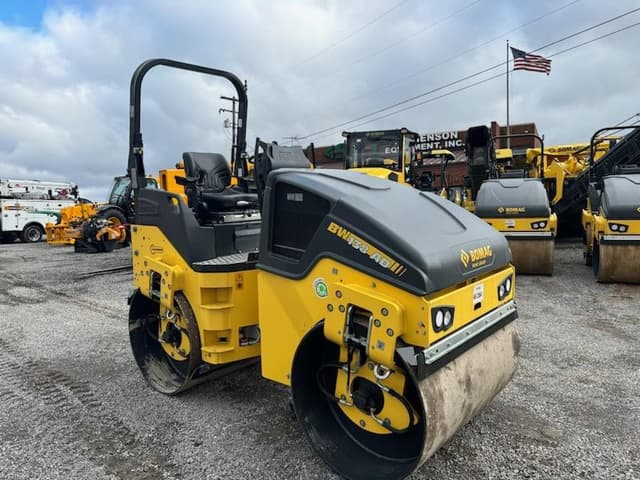 Image of Bomag BW138AD-5 equipment image 3
