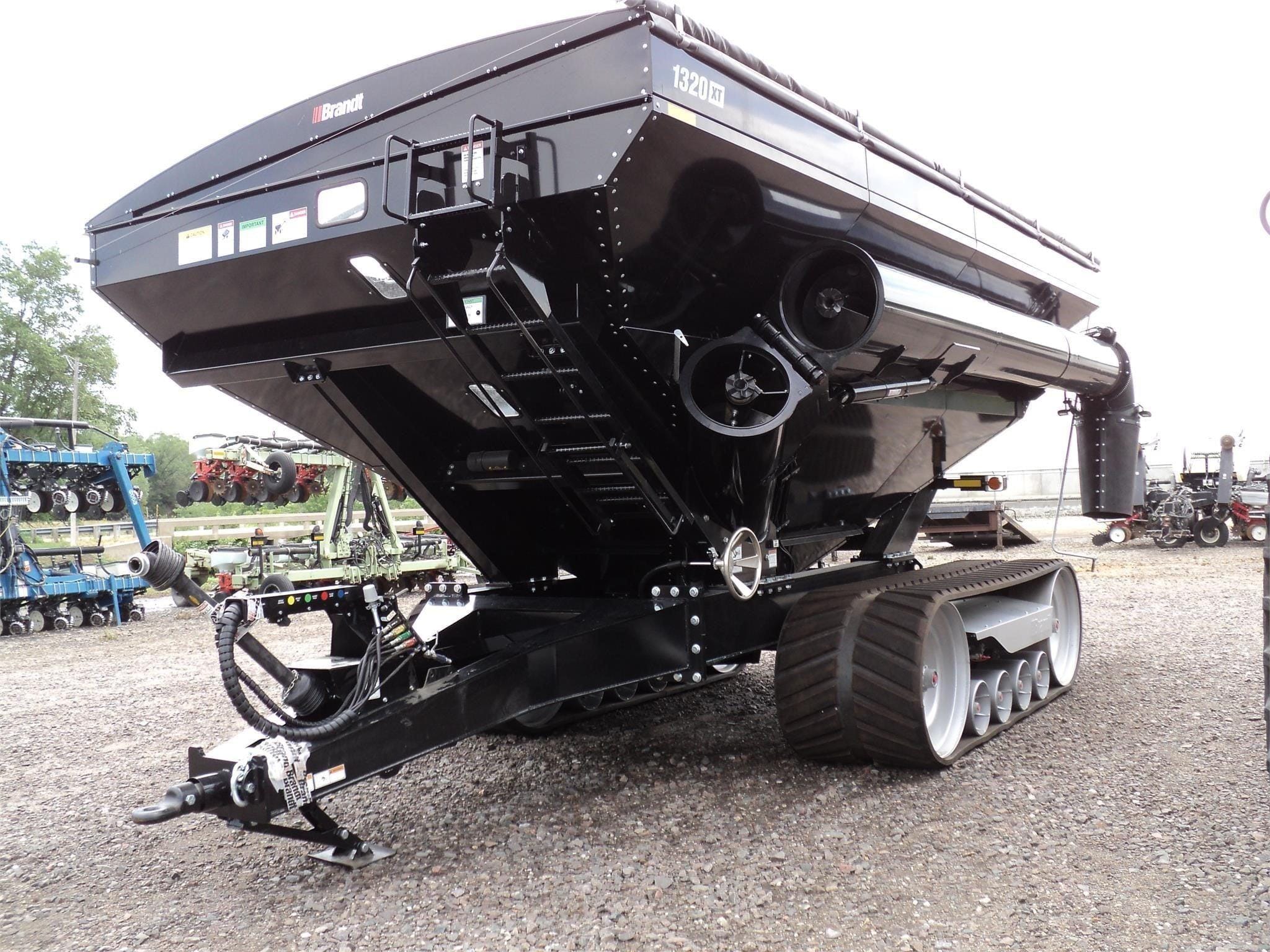 2025 Brandt 1320XT Equipment Image0