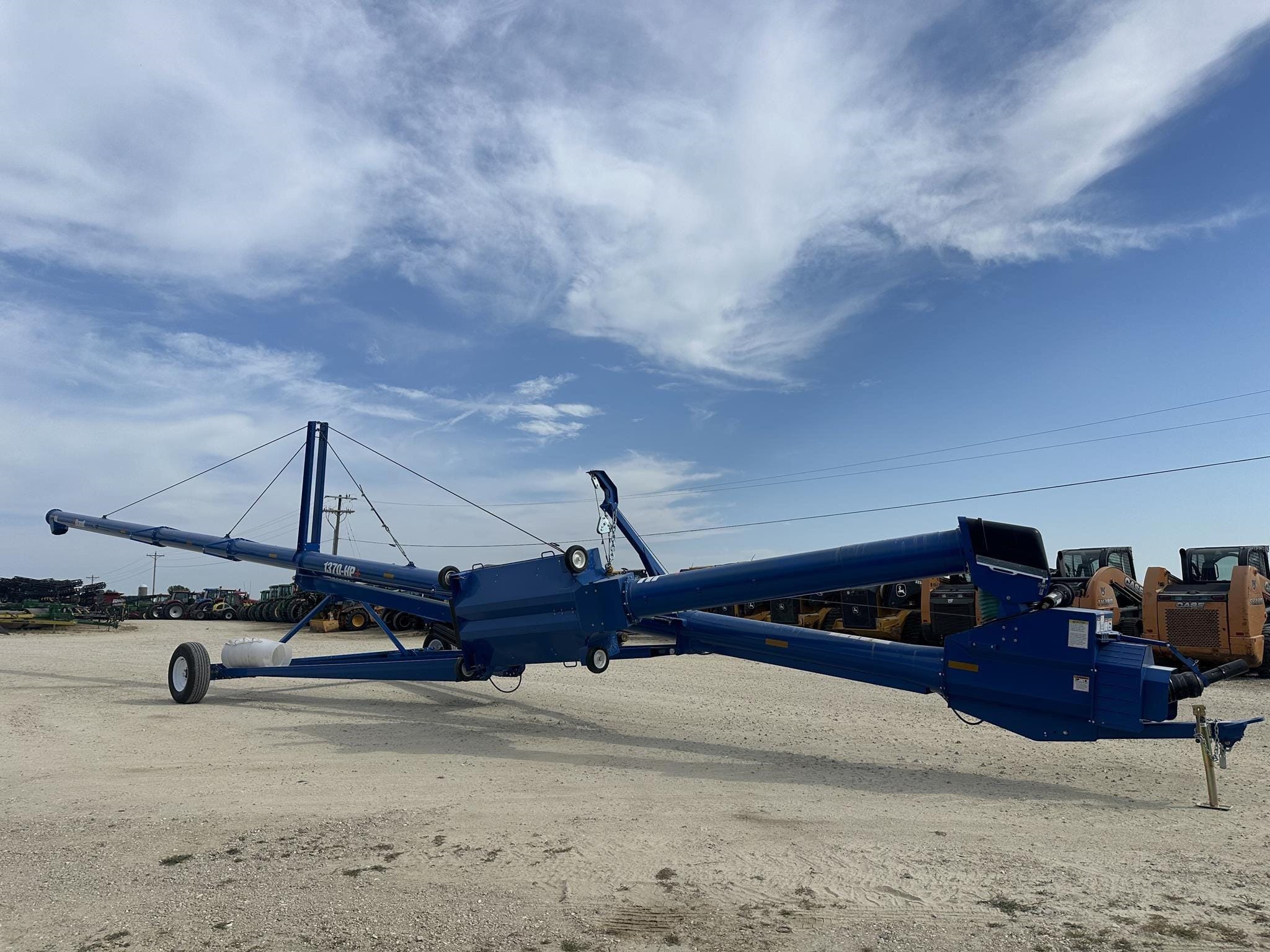 2025 Brandt 1370XL+ Equipment Image0