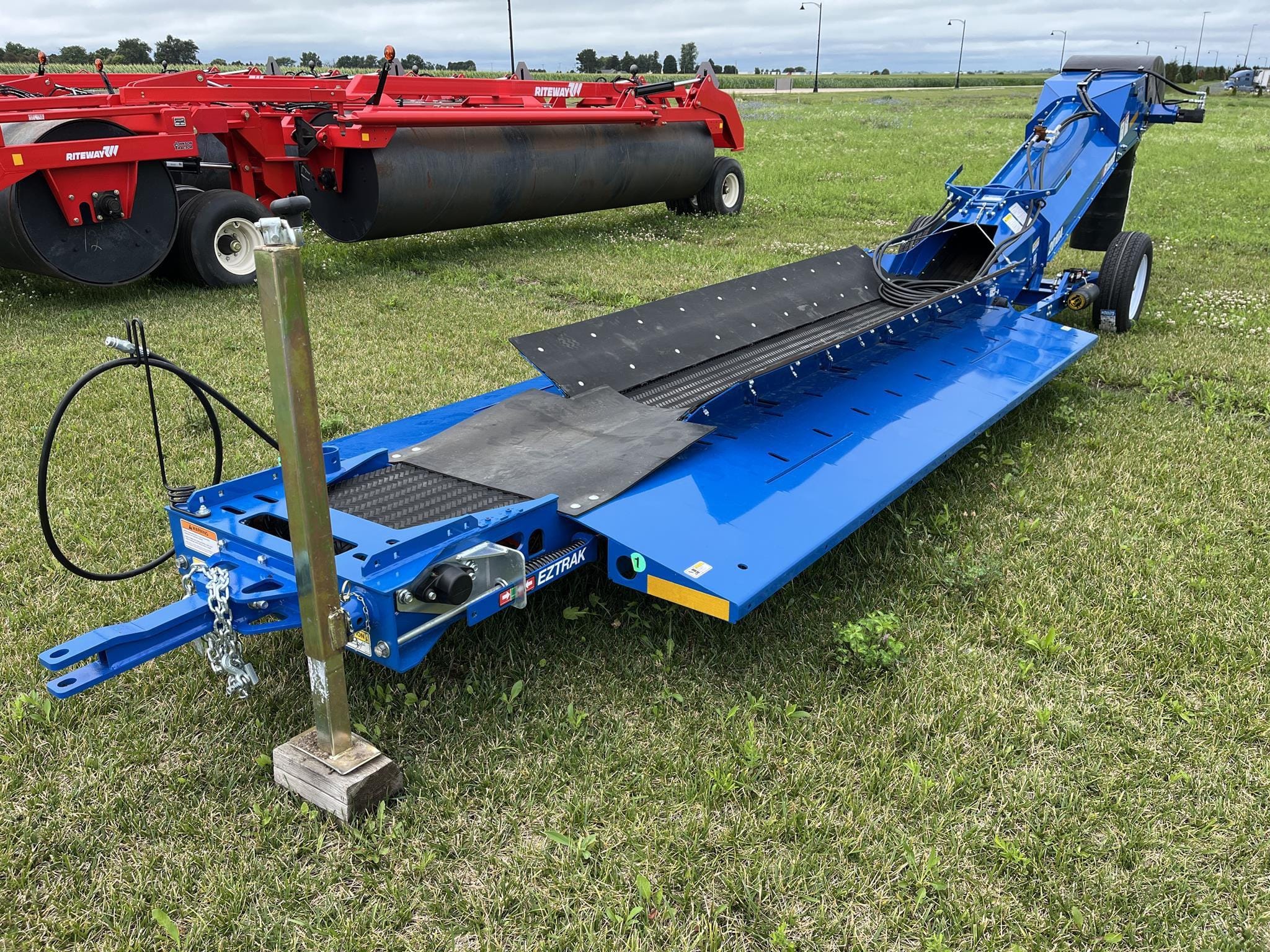 2025 Brandt 2010A Equipment Image0