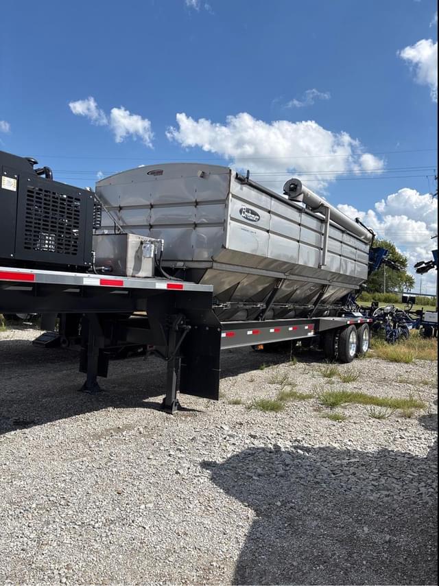 Image of Brehmer Fertilizer Tender equipment image 1