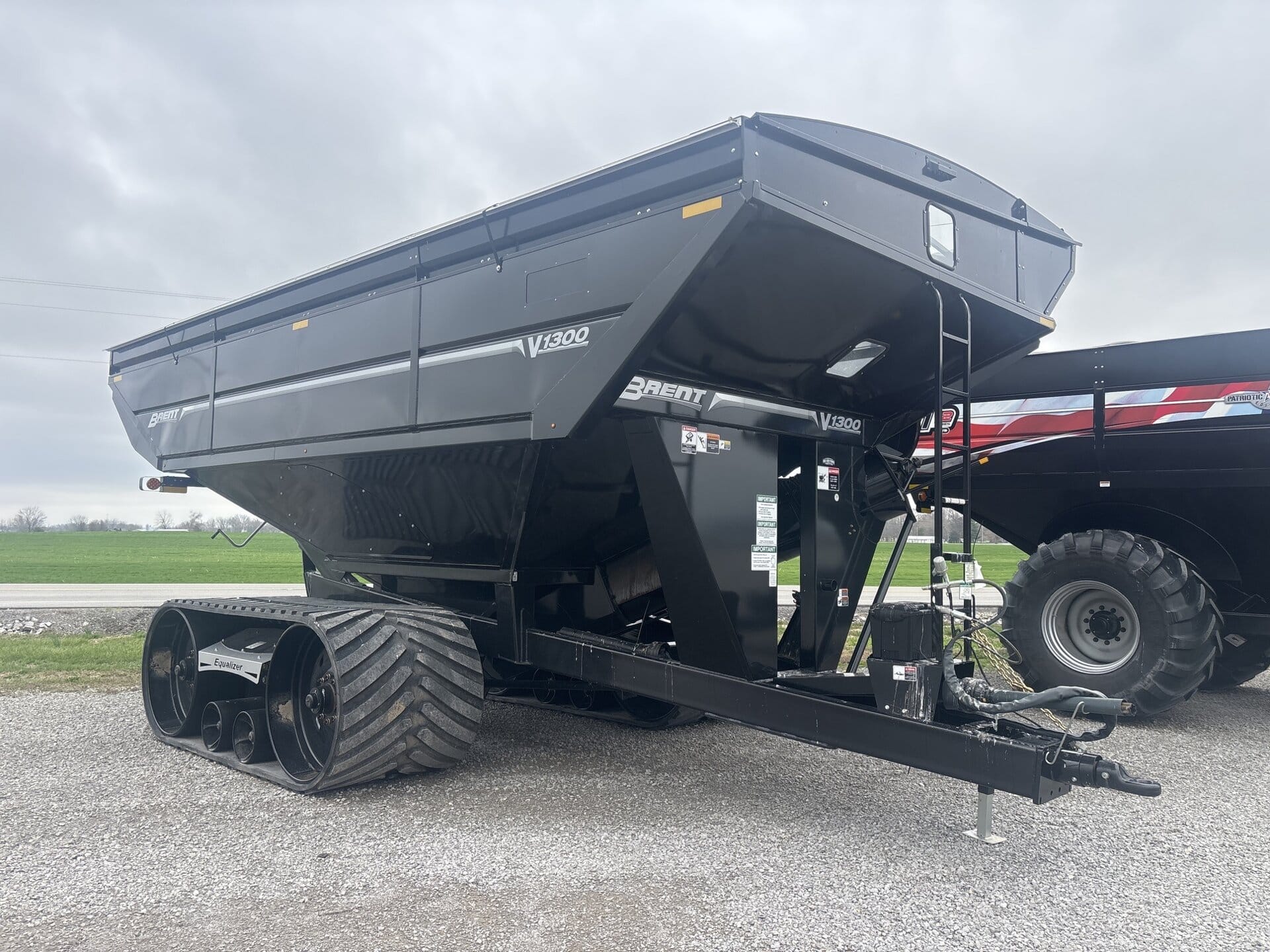 2025 Brent V1300 Equipment Image0