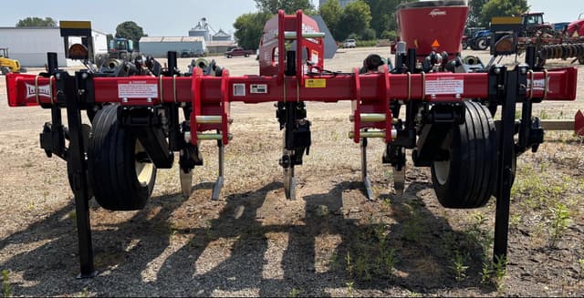 Image of Brillion Zone Commander 2512 equipment image 1