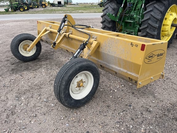 2025 Buffalo E2-12 Equipment Image0