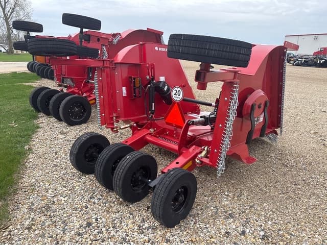 Image of Bush Hog 1812 equipment image 4