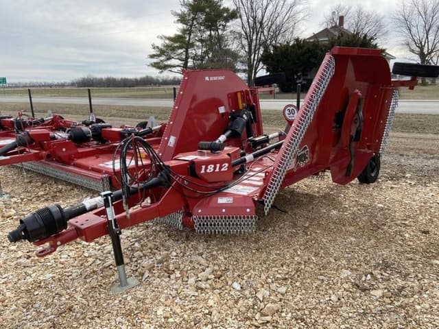 Image of Bush Hog 1812 equipment image 3