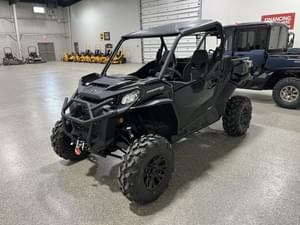 2025 Can-Am Commander 1000R XT Image