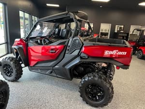 2025 Can-Am Commander XT Image