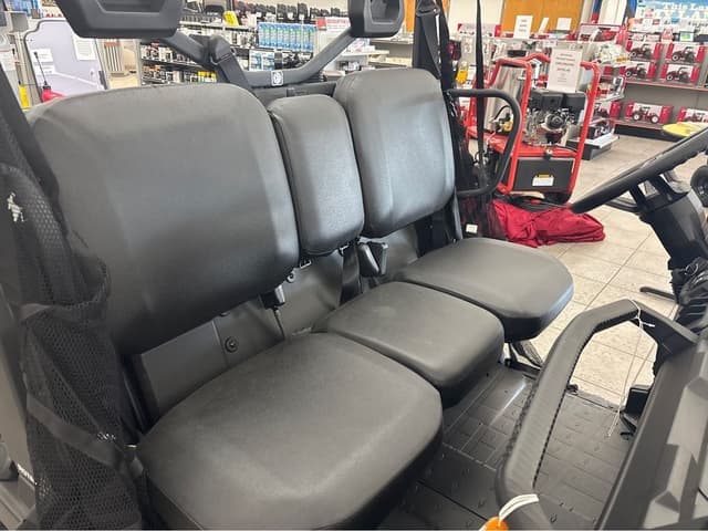 Image of Can-Am Defender DPS HD10 equipment image 3