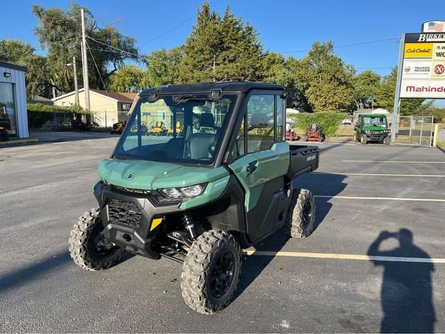 Image of Can-Am Defender DPS HD9 equipment image 1