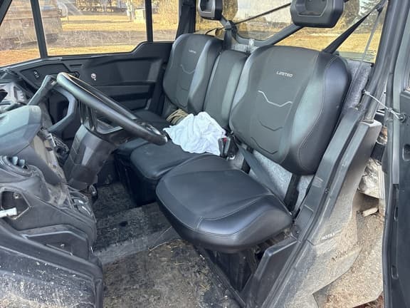 Image of Can-Am Defender Limited HD10 equipment image 3