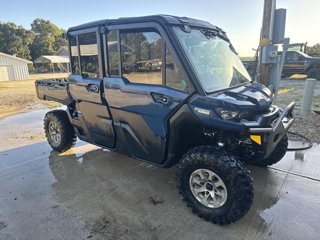 Image of Can-Am HD10 equipment image 1