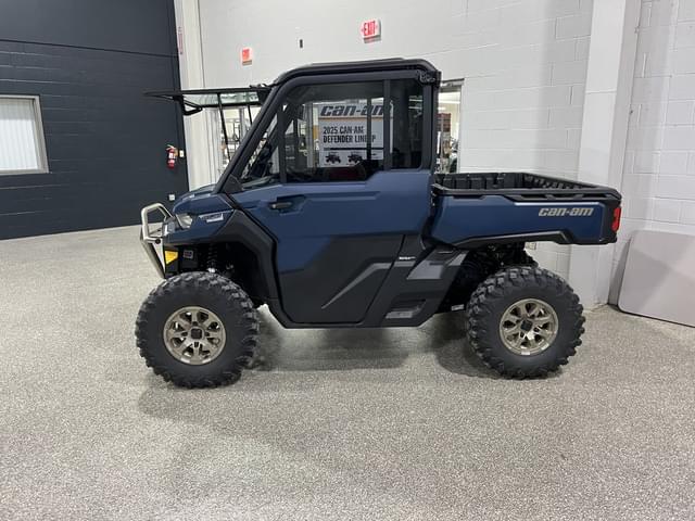 Image of Can-Am Defender Limited HD10 equipment image 3