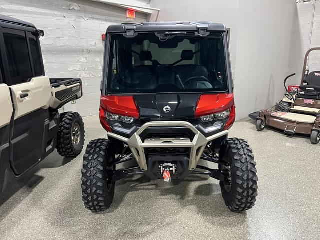 Image of Can-Am Defender MAX Limited HD10 equipment image 1