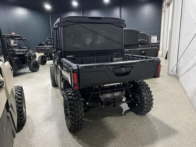Image of Can-Am Defender MAX Lone Star HD10 equipment image 2