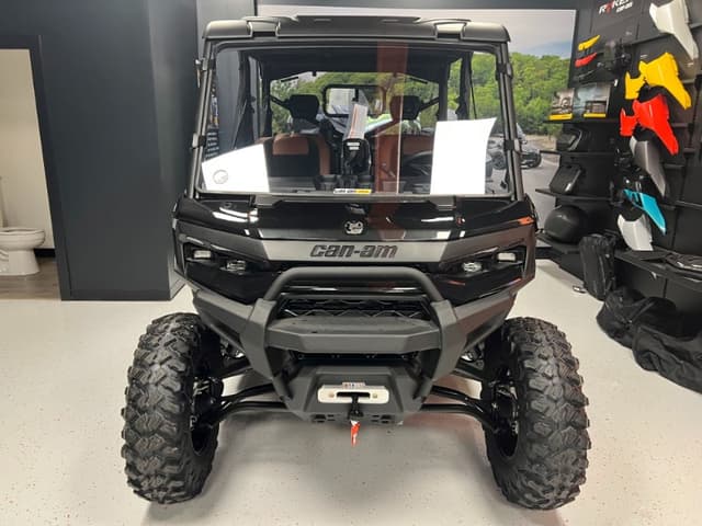 Image of Can-Am Defender MAX Lone Star HD11 equipment image 2
