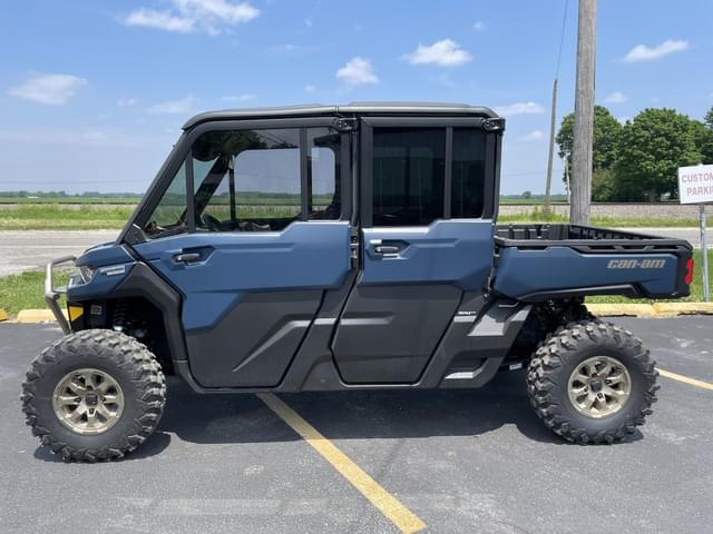 Image of Can-Am Defender MAX Limited HD10 equipment image 1