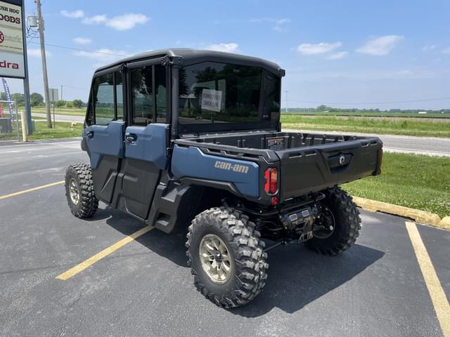 Image of Can-Am Defender MAX Limited HD10 equipment image 2