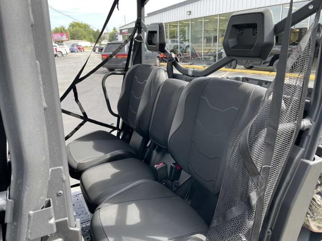 Image of Can-Am Defender Max XT HD9 equipment image 4