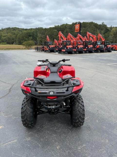 Image of Can-Am Outlander 500 equipment image 3