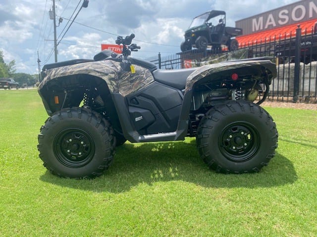 2025 Can-Am Outlander DPS 500 Equipment Image0